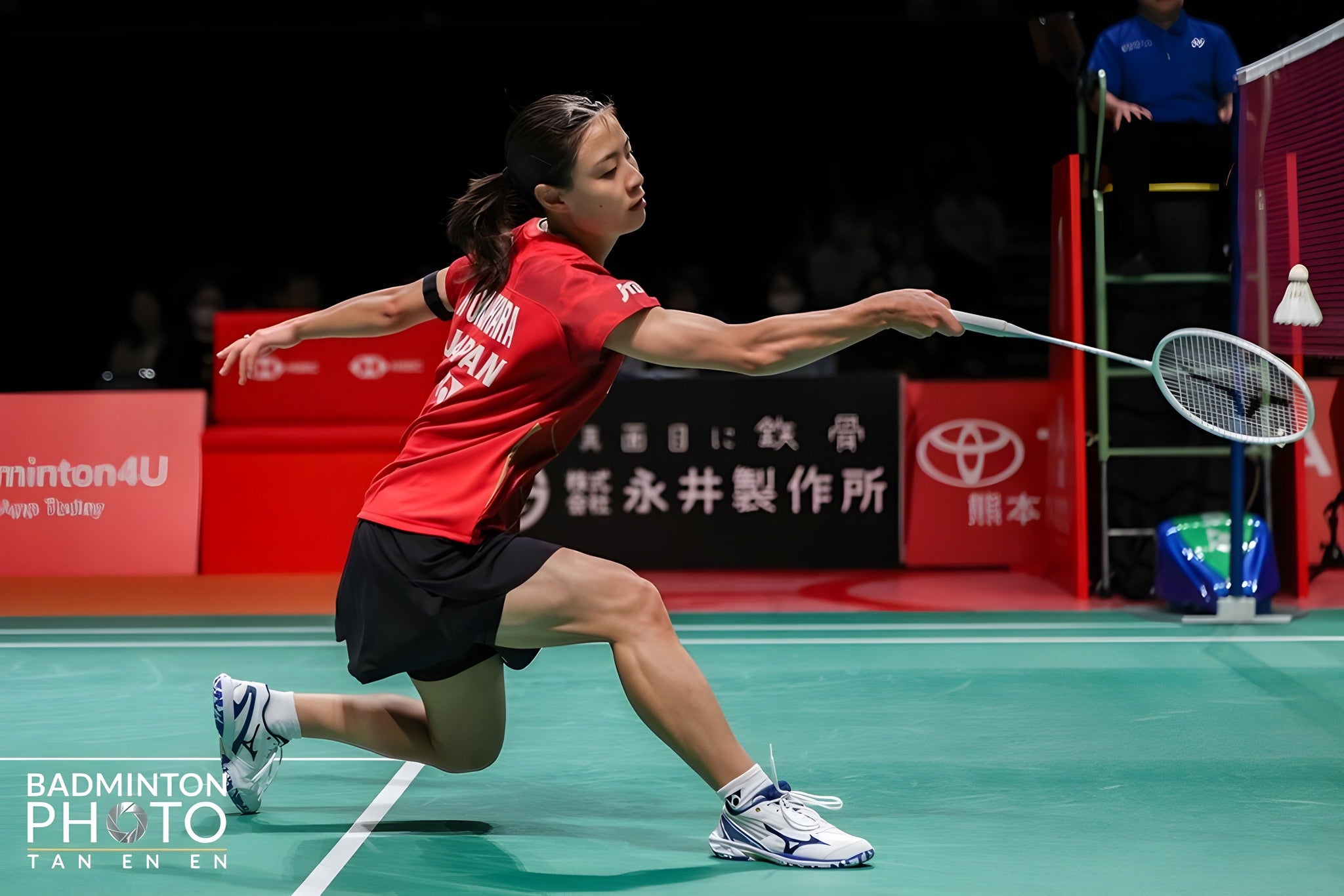 Mizuno Wave Claw 4 - Unisex Badminton Shoes